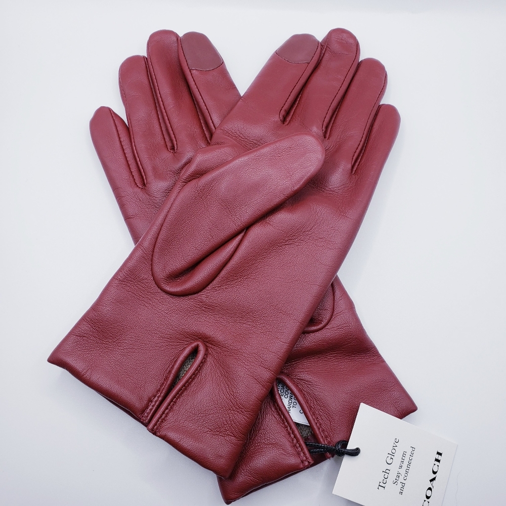 🆕️Coach Horse And Carriage Plaque Sheep Geniue Leather Wool Tech Gloves XS/XXS - Picture 2 of 6